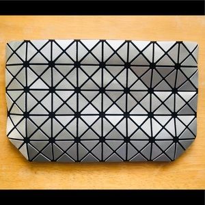 BAOBAO ISSEY MIYAKE Crossbody with Chain Straps